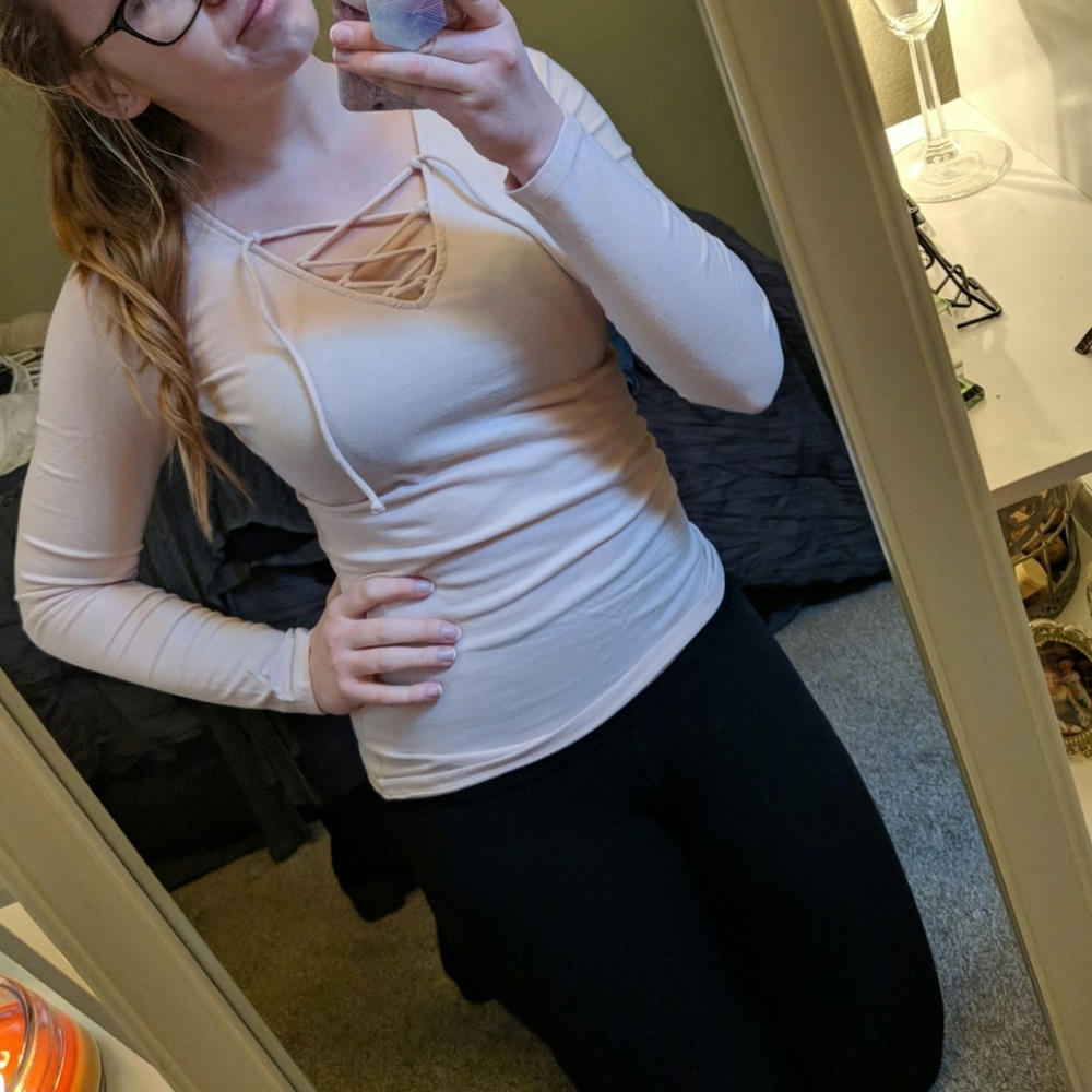 Lught pink Hollister long sleeve